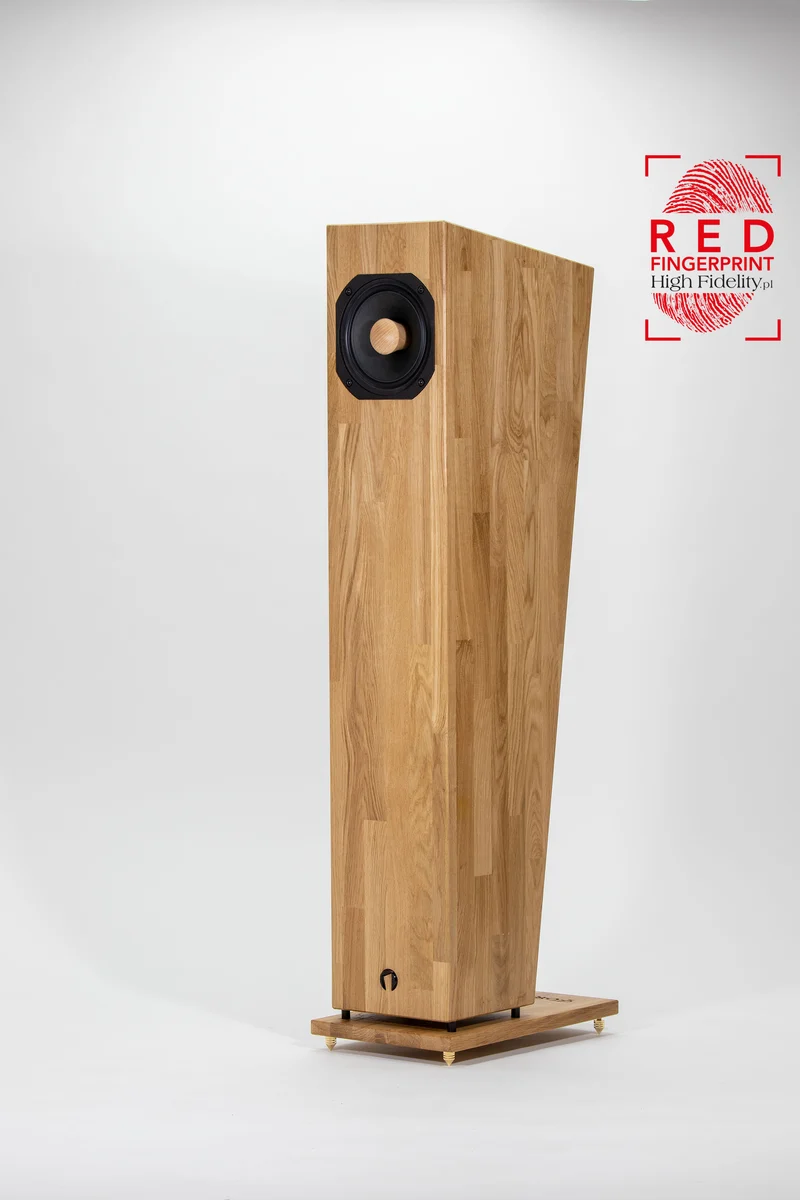 Closer Acoustics Forlane Loudspeakers Natural Oak