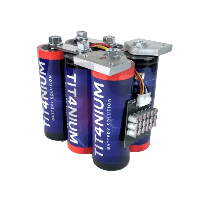 TITANIUM Tit4nium® Extreme – Batterie LTO 14,4V 45Ah 6 Cellules avec BMS et Bus Bar 21x14x19 cm