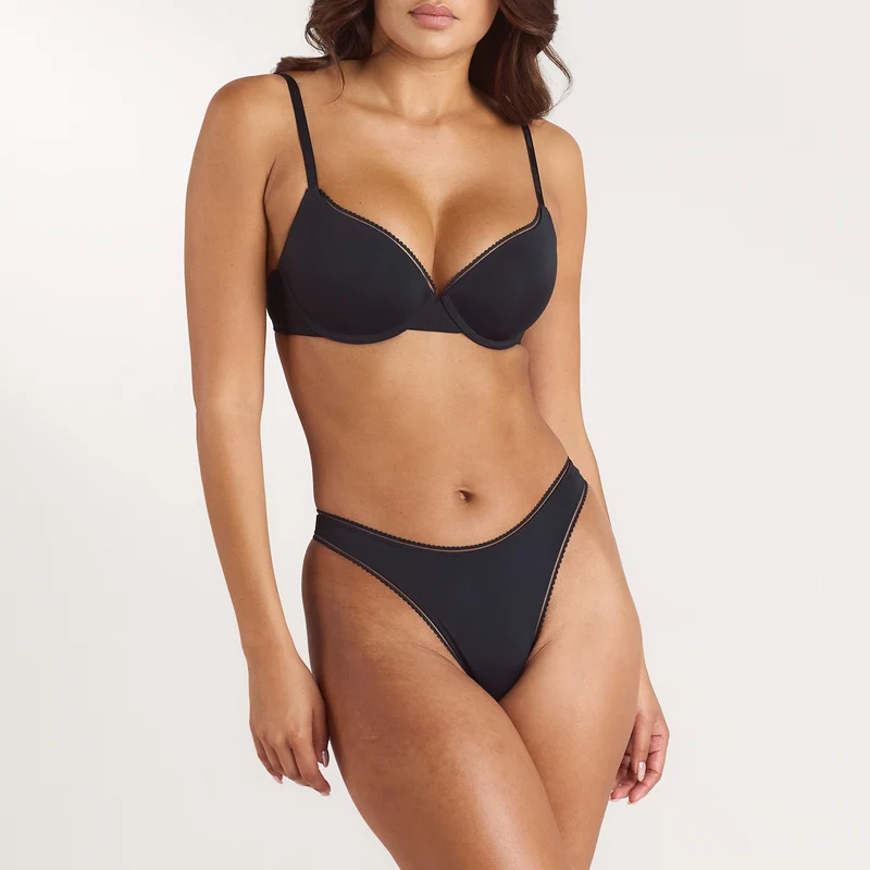 Soutien-gorge Comfort T-Shirt - Noir