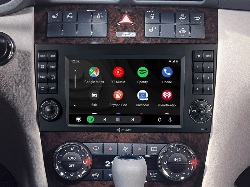 Autoradio Android 7″ Plug & Play Dynavin D9-MBC Premium pour Mercedes Classe C (W203/W204)