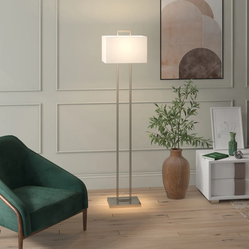 Hudson&Canal - Lampadaire Adair de 172 cm de haut avec abat-jour en tissu - Nickel brossé/blanc