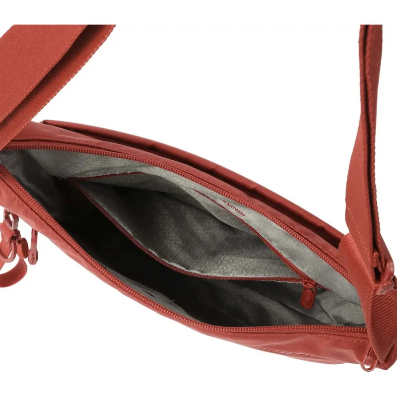 Hedgren Harpers Neo Small Crossbody Bag With RFID Polyester 5L Dahlia Red
