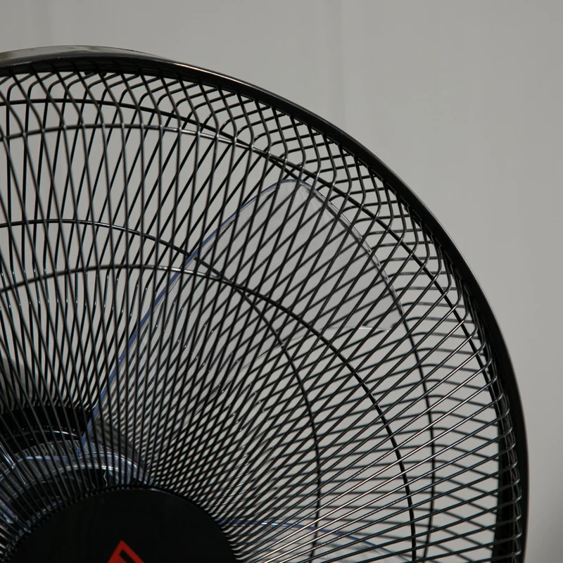 HOMCOM - Ventilateur sur pied 51 po H avec tête inclinée et minuterie pour chambre - noir