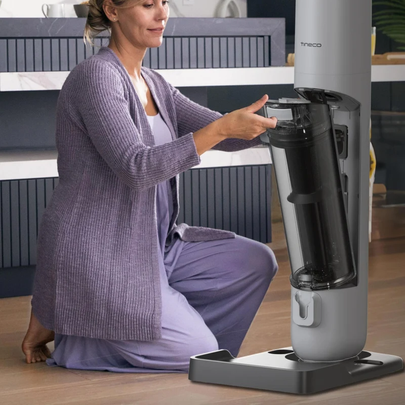 Tineco - Aspirateur à balai sans fil GO Station avec station de recharge et vidage automatique