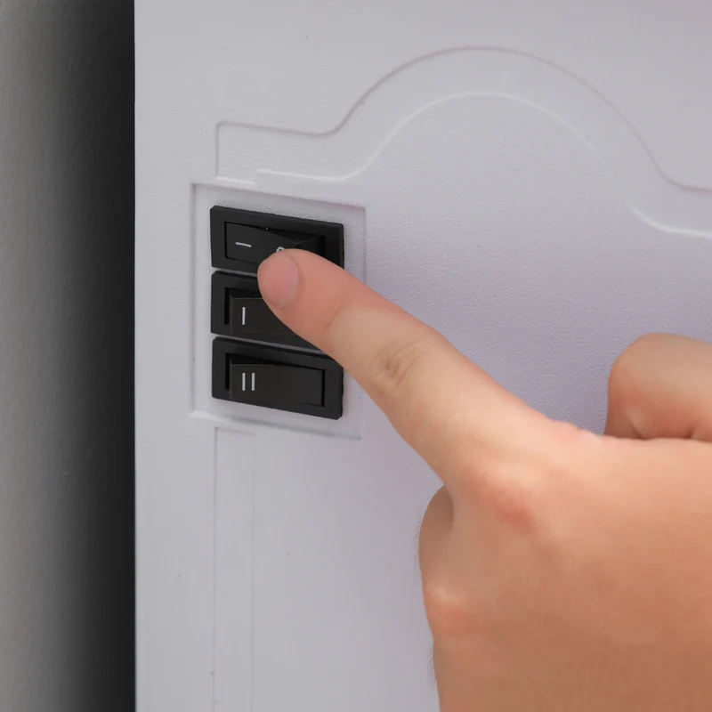 HOMCOM - Poêle électrique portable 18 po avec protection contre la surchauffe - blanc