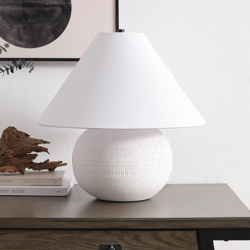 Hudson&Canal - Lampe de table Willa en céramique texturée de 45 cm de haut avec abat-jour en tissu - Crème/Blanc