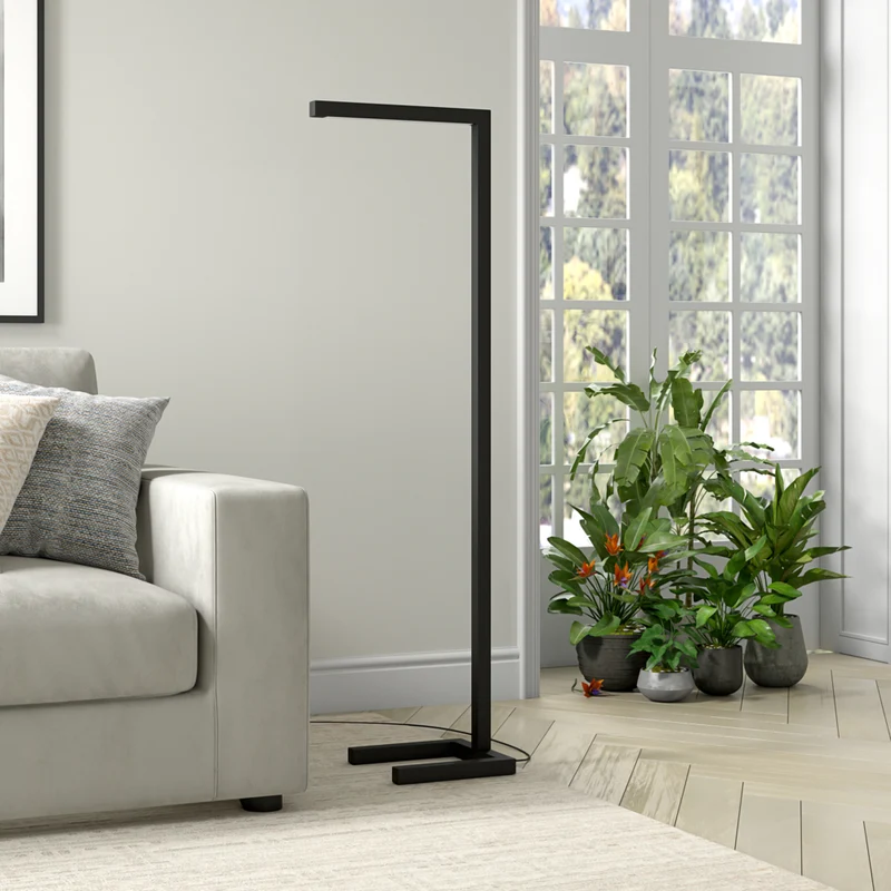 Hudson&Canal - Lampadaire à DEL intégré Malin (132 cm) avec abat-jour en métal - Bronze noirci