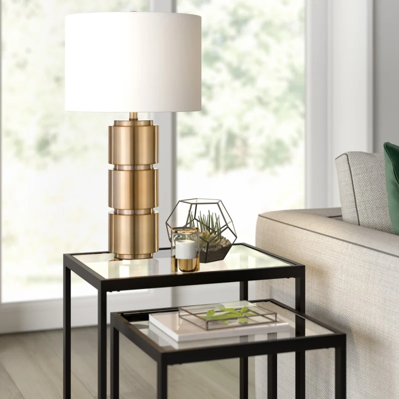 Hudson&Canal - Lampe de table haute Campbell de 68 cm avec abat-jour en tissu - Laiton/blanc