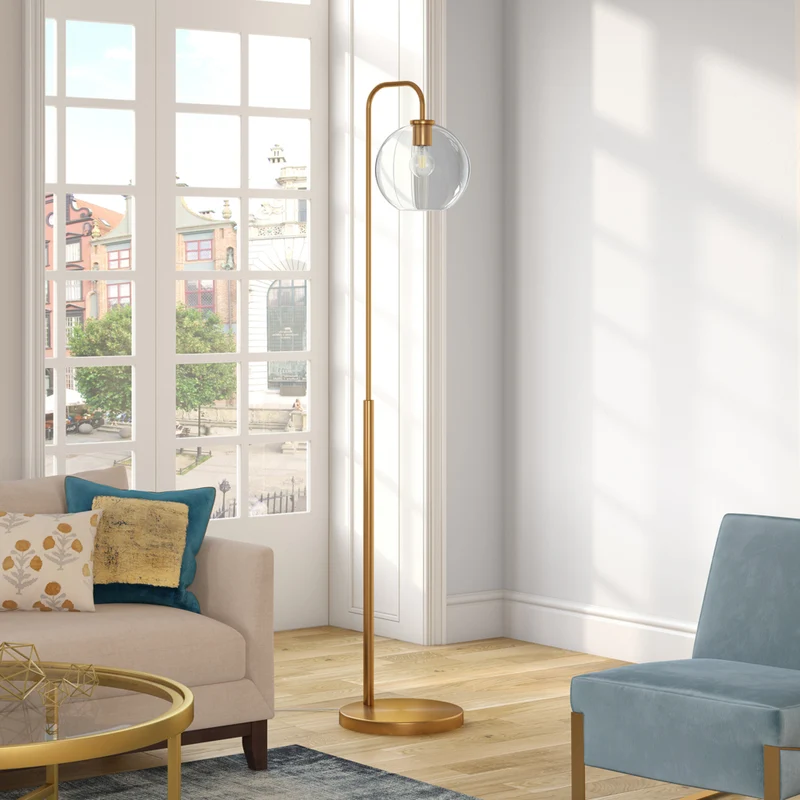 Hudson&Canal - Lampadaire Harrison Arc avec abat-jour en verre - Laiton/Transparent