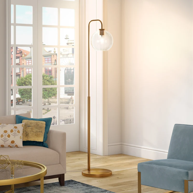 Hudson&Canal - Lampadaire Harrison Arc avec abat-jour en verre - Laiton/Transparent