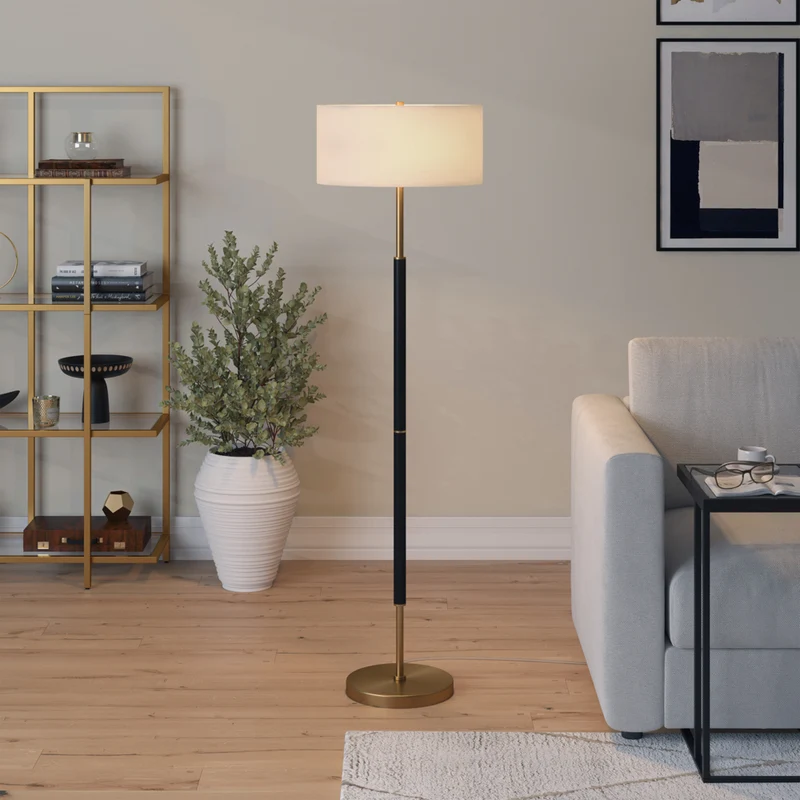 Hudson&Canal - Lampadaire Simone 2 lumières avec abat-jour en tissu - Noir mat/laiton/blanc