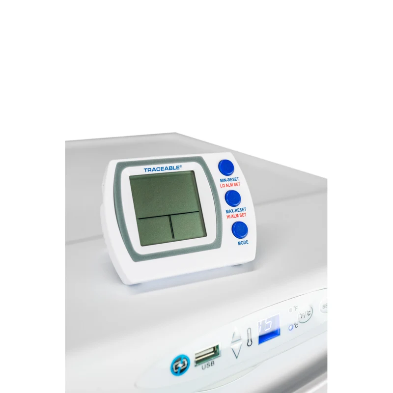 Danby - DH016A1W-D Santé 1,6 cu. Réfrigérateur médical de 5,5 pi3 - blanc