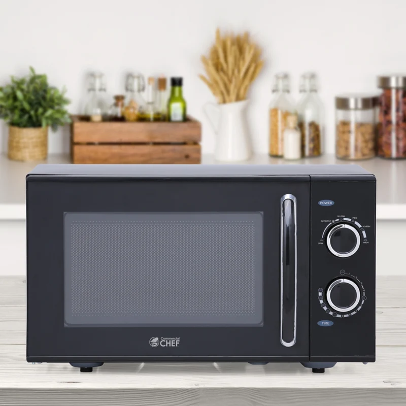Commercial Chef 0.9 cu ft. 900W Countertop Microwave - Black