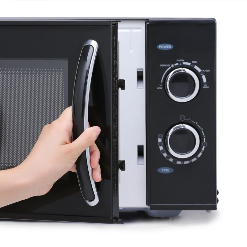 Commercial Chef 0.9 cu ft. 900W Countertop Microwave - Black