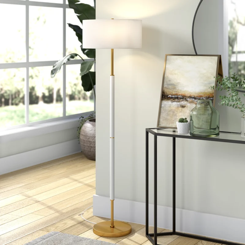 Hudson&Canal - Lampadaire Simone 2 lumières avec abat-jour en tissu - Blanc mat/laiton/blanc