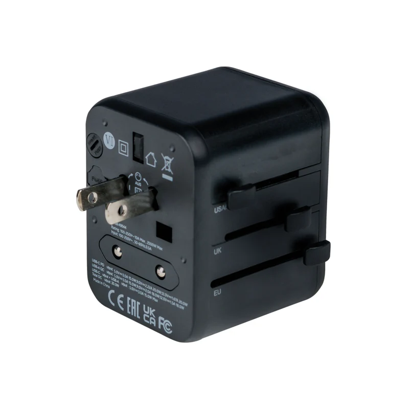 Verbatim - 20W Adaptateur de voyage universel - 3,50 po l x 2,20 po l x 4,10 po H - Noir