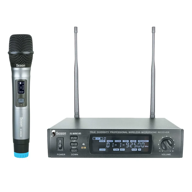 ENSEMBLE UHF AVEC MICROPHONE MAIN ET BOITIER RÉCEPTEUR